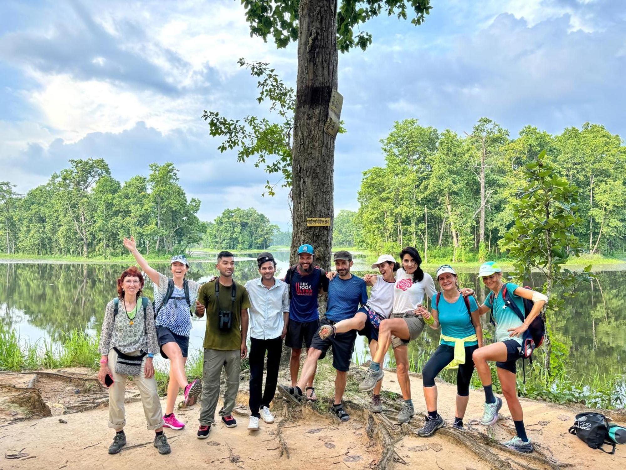 Greenland Safari, Sauraha Exterior foto